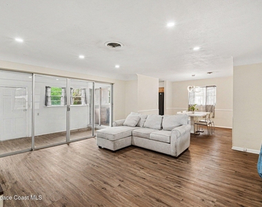 2425 Heritage Drive - Photo Thumbnail 1