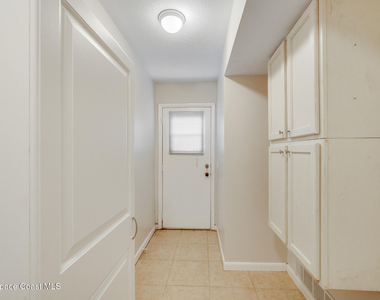 1248 Admiralty Boulevard - Photo Thumbnail 11