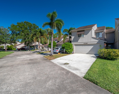 1248 Admiralty Boulevard - Photo Thumbnail 3