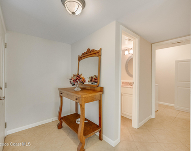 1248 Admiralty Boulevard - Photo Thumbnail 7