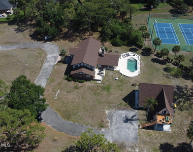 2440 Brandywine Lane - Photo Thumbnail 24