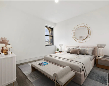 West 34th Street - Photo Thumbnail 2
