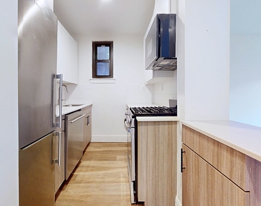 225 East 26th Street - Photo Thumbnail 2