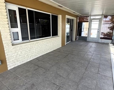 360 72nd Avenue - Photo Thumbnail 18