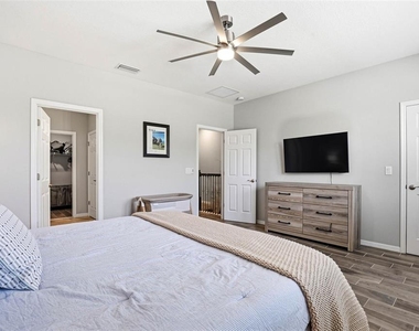 2818 Grand Kemerton Place - Photo Thumbnail 12
