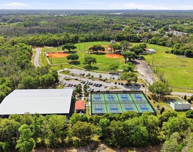 2818 Grand Kemerton Place - Photo Thumbnail 24