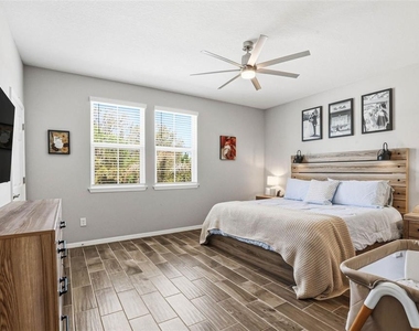 2818 Grand Kemerton Place - Photo Thumbnail 10