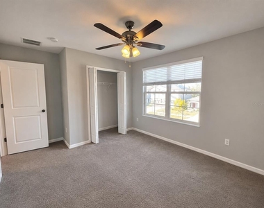 16717 Delia Street - Photo Thumbnail 6