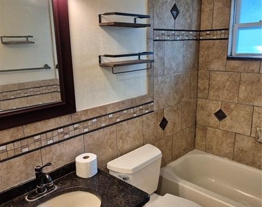 6616 Hone Street - Photo Thumbnail 6