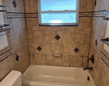 6616 Hone Street - Photo Thumbnail 5