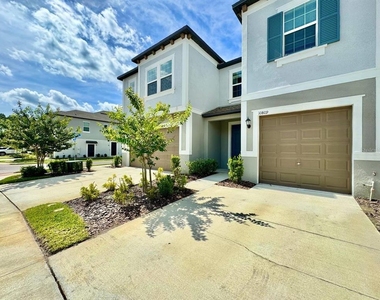 10809 Fowlers Bluff Court - Photo Thumbnail 1