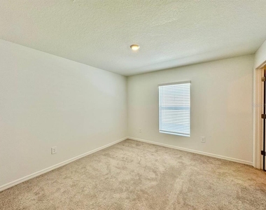 10275 Purple Leaf Court - Photo Thumbnail 22