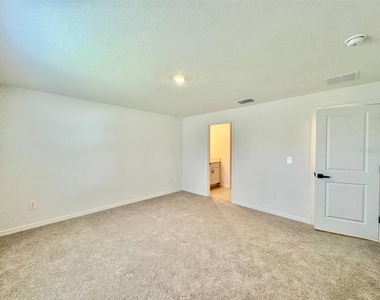 10275 Purple Leaf Court - Photo Thumbnail 12