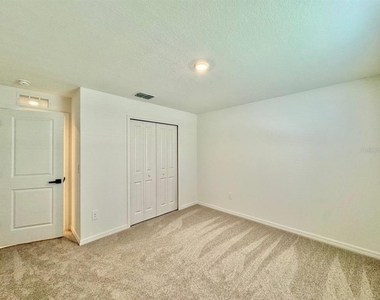 10275 Purple Leaf Court - Photo Thumbnail 26