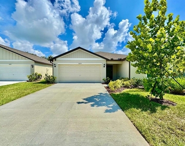 10275 Purple Leaf Court - Photo Thumbnail 1