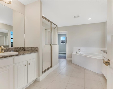 12859 Satin Lily Drive - Photo Thumbnail 13