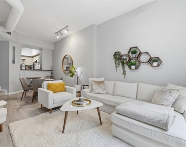 520 S Armenia Avenue - Photo Thumbnail 11
