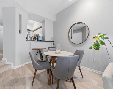 520 S Armenia Avenue - Photo Thumbnail 12