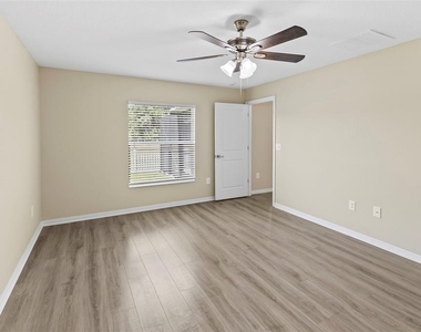 10633 Standing Stone Drive - Photo Thumbnail 22