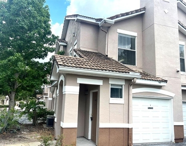 18046 Villa Creek Drive - Photo Thumbnail 15
