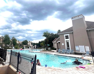 18046 Villa Creek Drive - Photo Thumbnail 16