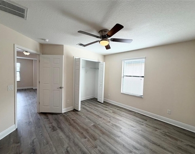 19522 Whispering Brook Drive - Photo Thumbnail 21
