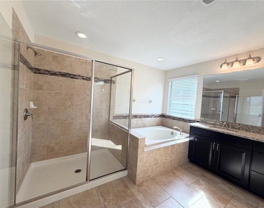 19522 Whispering Brook Drive - Photo Thumbnail 15