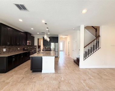 19522 Whispering Brook Drive - Photo Thumbnail 3