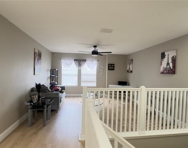 2727 Amanda Kay Way - Photo Thumbnail 13
