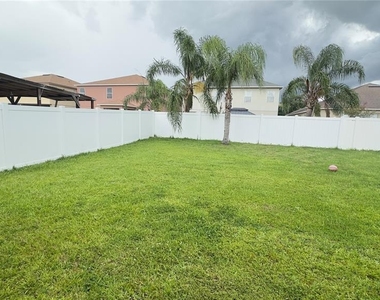 2727 Amanda Kay Way - Photo Thumbnail 24
