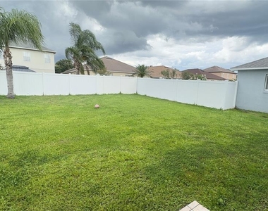 2727 Amanda Kay Way - Photo Thumbnail 25