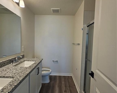 9377 Westside Hills Drive - Photo Thumbnail 45