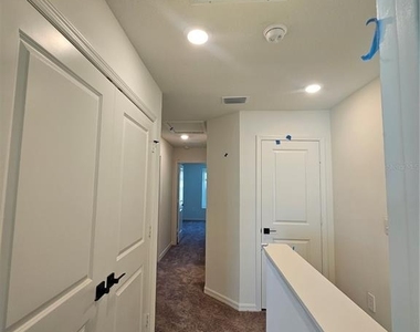 9377 Westside Hills Drive - Photo Thumbnail 32