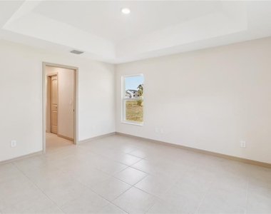 4255 Tucker Avenue - Photo Thumbnail 4