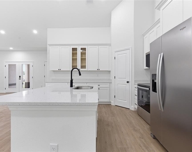 4612 Sw 132nd Street - Photo Thumbnail 5