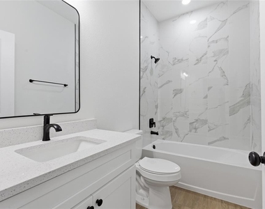 4612 Sw 132nd Street - Photo Thumbnail 12