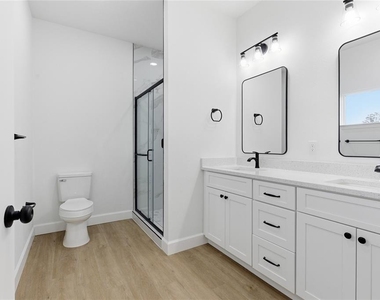 4612 Sw 132nd Street - Photo Thumbnail 17