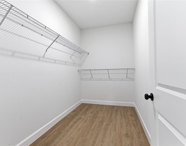 4612 Sw 132nd Street - Photo Thumbnail 19