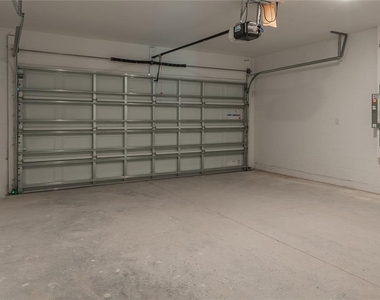 416 Adams Ale Place - Photo Thumbnail 10
