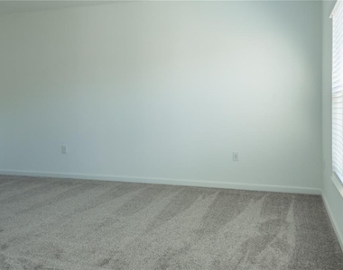 416 Adams Ale Place - Photo Thumbnail 22