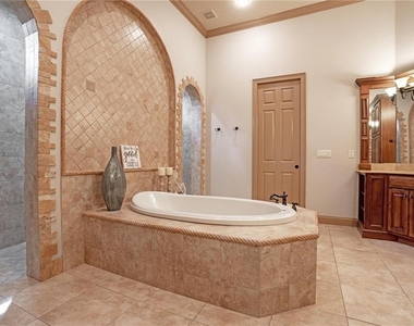 11050 Coniston Way - Photo Thumbnail 33