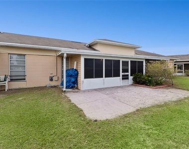 3821 Club Circle - Photo Thumbnail 18