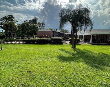 1452 Holden Avenue - Photo Thumbnail 18