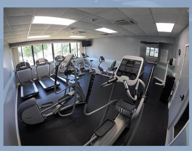 3816 Southpointe Drive - Photo Thumbnail 19