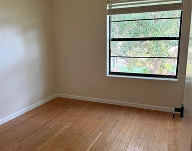 3816 Southpointe Drive - Photo Thumbnail 4