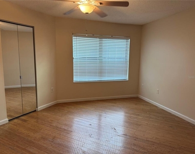 3816 Southpointe Drive - Photo Thumbnail 5