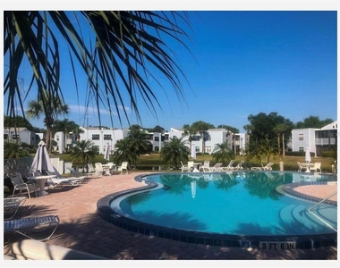 3816 Southpointe Drive - Photo Thumbnail 12
