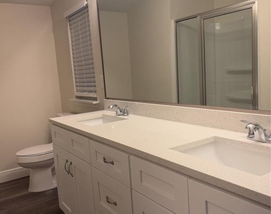 10699 Quiet Cove Road - Photo Thumbnail 12