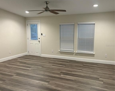 10699 Quiet Cove Road - Photo Thumbnail 5