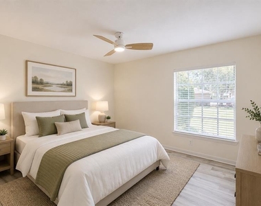 7428 Vista Way - Photo Thumbnail 10